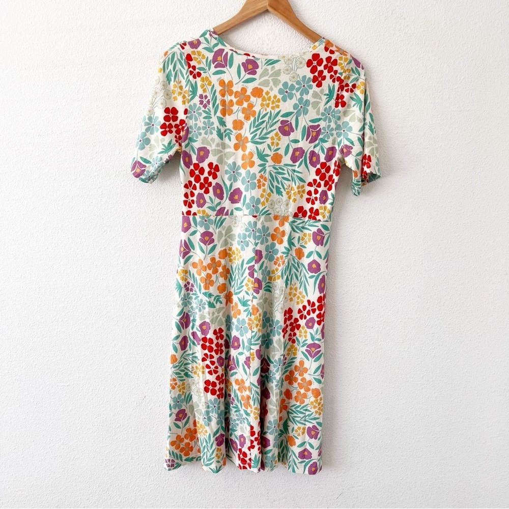 Gudrun Sjödén Floral Printed Boho Scandinavian Stretchy Dress in Multicolor - Picture 8 of 9
